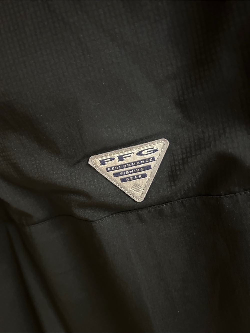 Columbia Black Short-Sleeve Button-Down Fishing Shirt Georgia 'G' Patch sz Med - Picture 6 of 6